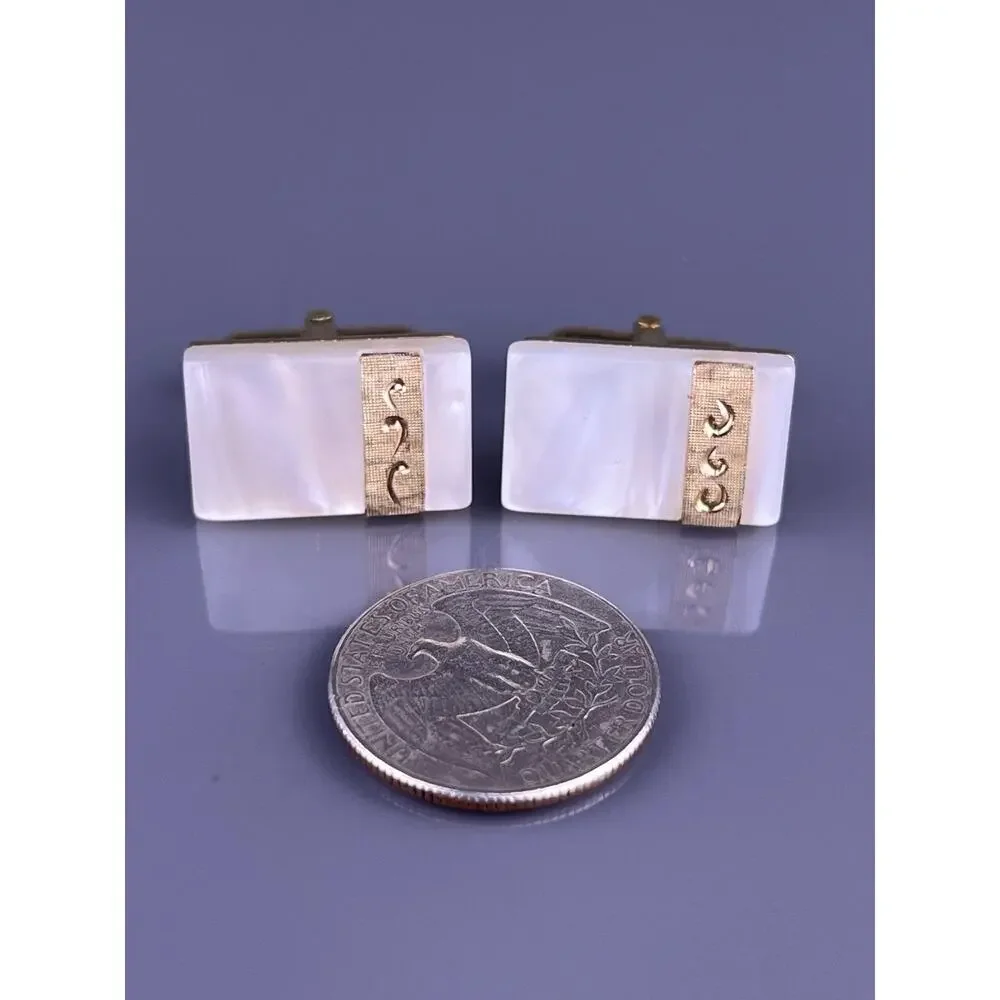 White Acrylic Pearlescent Cufflinks Tie Clip Bar Gold Tone Scrolls Swank Vintage